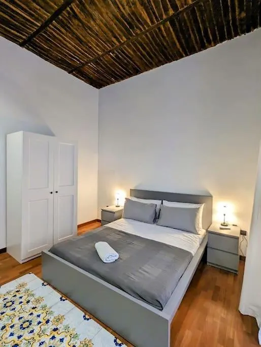 Partenope 3- Exclusive Apt. On The Naples Seafront